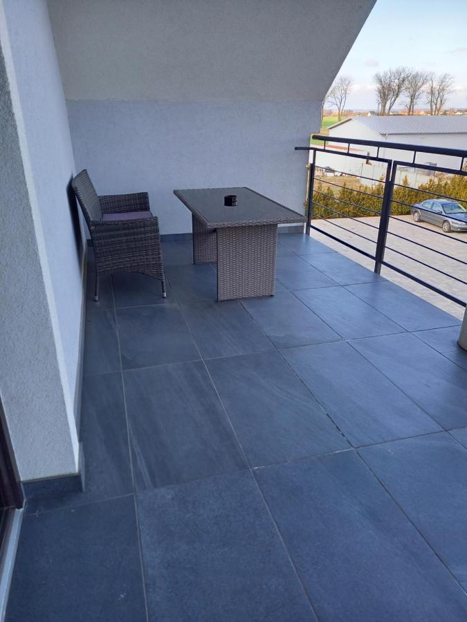 Villa Con Amore Slonsk Luaran gambar